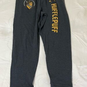 Harry Potter Hufflepuff Charcoal Joggers Women’s Size XL New with Tags